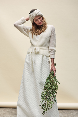  вязаная свадьба, зимний образ невесты, вязаный кардиган в образе невесты 