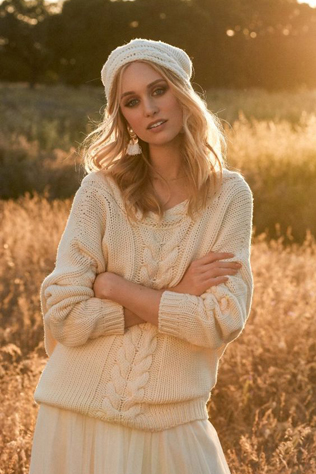 вязаная свадьба, зимний образ невесты, вязаный свитер в образе невесты 