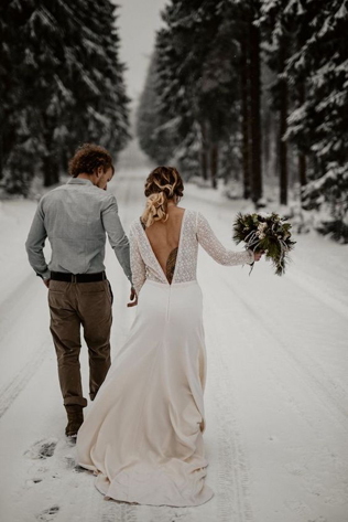 100 примеров зимних свадебных фото 