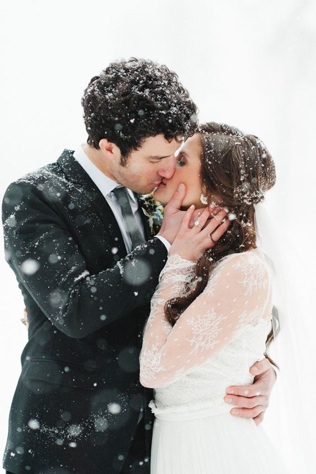 100 примеров зимних свадебных фото 