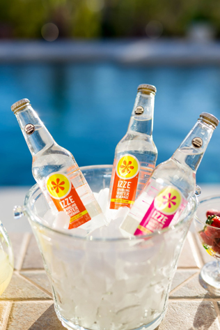 свадьба у бассейна, лимонад на летней свадьбе 