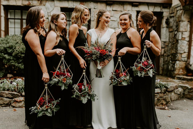 чем заменить букет подружки невесты, цветы в геометрических фигурах 