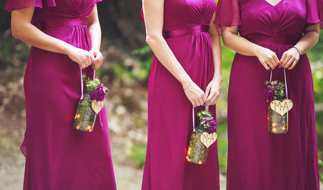 чем заменить букет подружки невесты, цветы в винтажных фонарях 