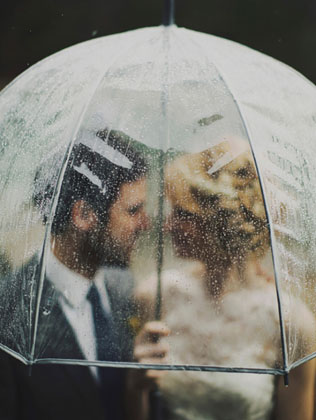 осенняя свадьба, свадьба под дождем