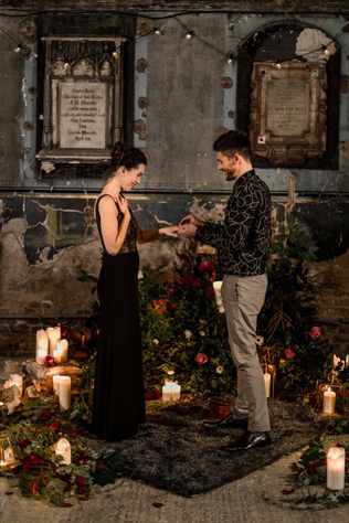 15 идей предложения руки и сердца на Хэллоуин