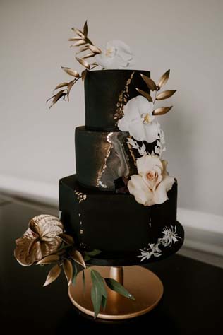 Черный торт