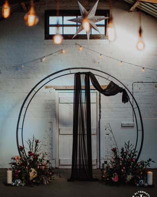 Черная арка