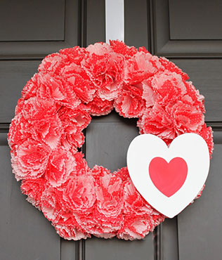 свадебный декор из обёрток для капкейков, венки