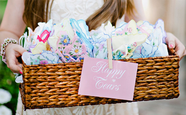 идеи для выездной регистрации, носовые платочки