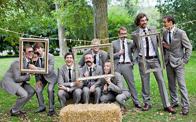 идеи для выездной регистрации, фотозона с рамкой