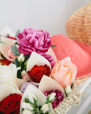 Цветочный рай: 20 идей для petal bar 