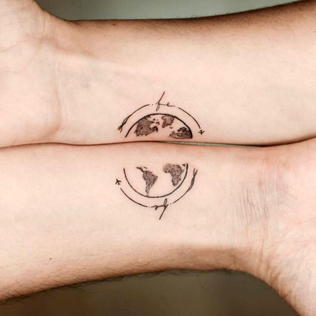 Вместо кольца: 20 уникальных идей свадебных татуировок для пар 