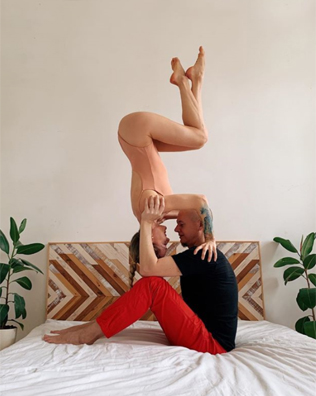 фотосессия love story с йогой 