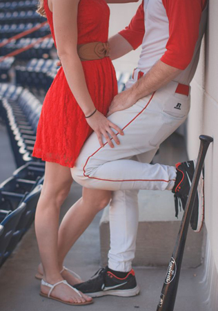 фотосессия love story с бейсболом 