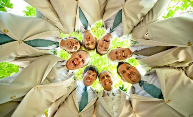 смешные свадебные фото, жених и друзья жениха