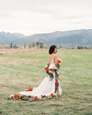 букет-гирлянда для невесты 