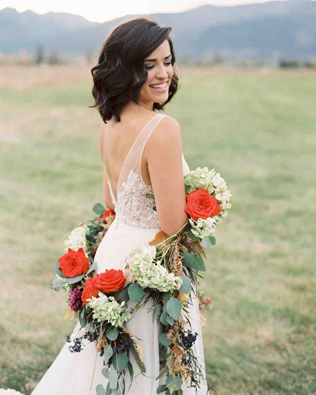 букет-гирлянда для невесты 