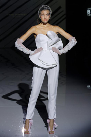 комбинезон для невесты от Isabel Zapardiez 