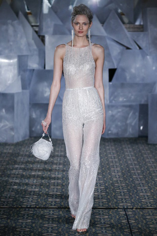 комбинезон для невесты от Mira Zwillinger