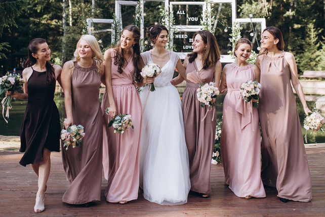 свадьба в стиле минимализм, подружки невесты 