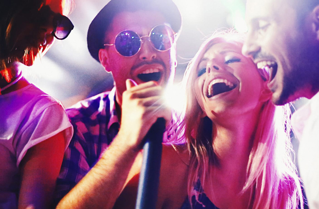 совместный мальчишник+девичник в караоке