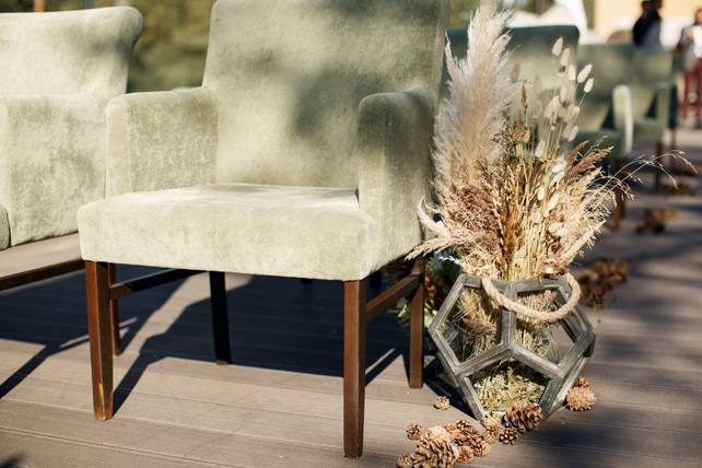 сухоцветы на свадьбе, лагурус в декоре свадьбы 