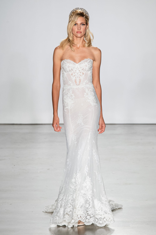 Прозрачный намёк: свадебные платья Inbal Dror 2021 