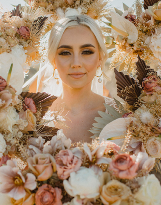 свадьба в стиле modern boho, декор в стиле moho 