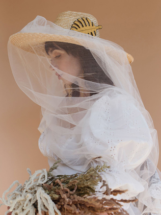 невеста в шляпе, свадебная соломенная шляпа 