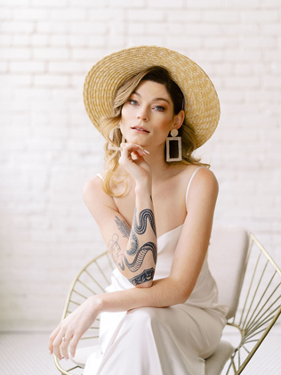 невеста в шляпе, свадебная шляпа-канотье 