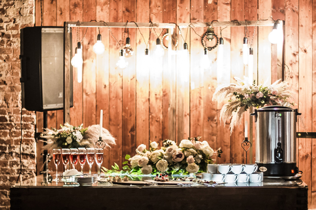 свадьба в Петербурге, лофт ресторан Хаянис Холл