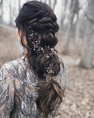 свадебные прически 2022, сложное плетение 