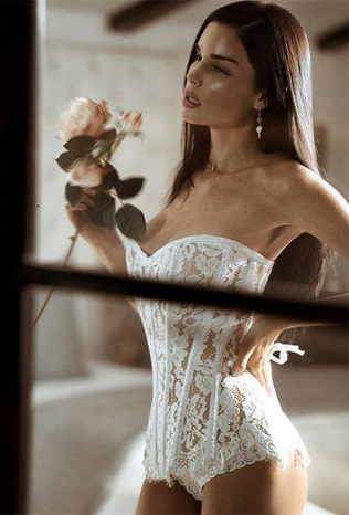 Что надеть в брачную ночь: идеи и советы 