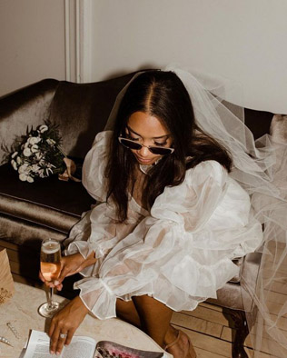 Главный свадебный аксессуар на весну-лето 2022: солнечные очки 