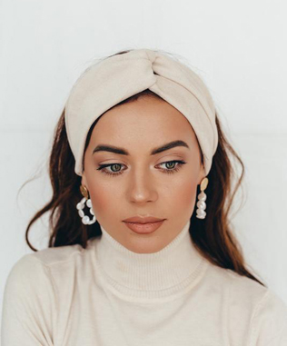 образ невесты 2022, свадебный тюрбан 