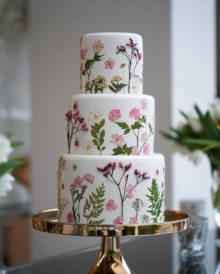 Торты с засушенными цветами 