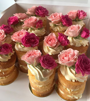 Тренды свадебных тортов в 2022 году 