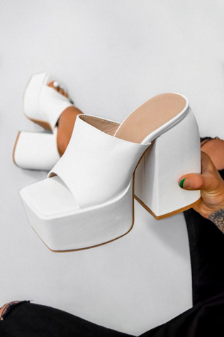 Свадебные туфли на платформе для модных невест 