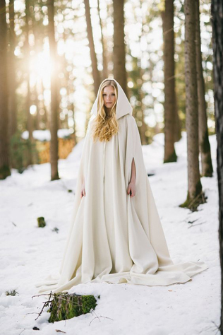 Образ невесты: как не замерзнуть на свадьбе зимой 