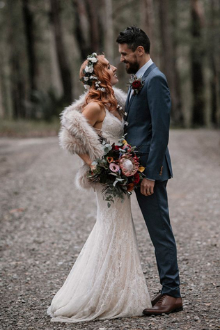 Образ невесты: как не замерзнуть на свадьбе зимой 