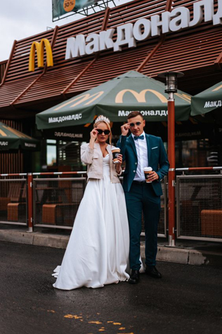 Образ невесты: как не замерзнуть на свадьбе зимой 