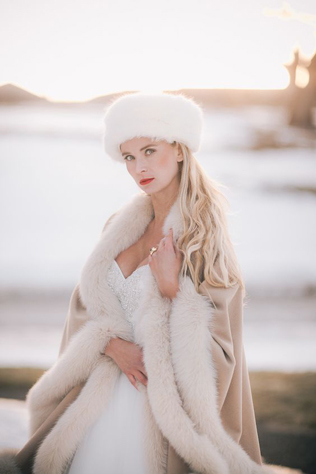 Образ невесты: как не замерзнуть на свадьбе зимой 