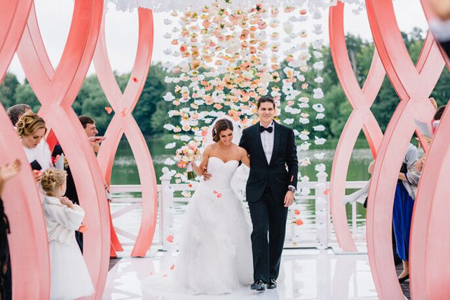 Тренд 2022: знак бесконечности на свадьбе 