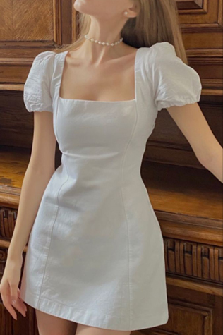 Минимализм в стиле: простые свадебные платья 2023 