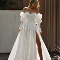 Главный тренд сезона 2023: свадебные платья с объемным верхом