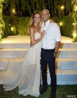 Бар Рафаэли в Chloé