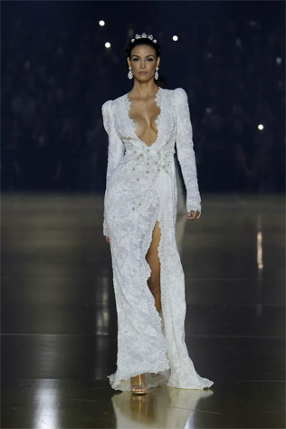 Дань высокой моде: новая коллекция свадебных платьев Pronovias - Versailles Fall 2023