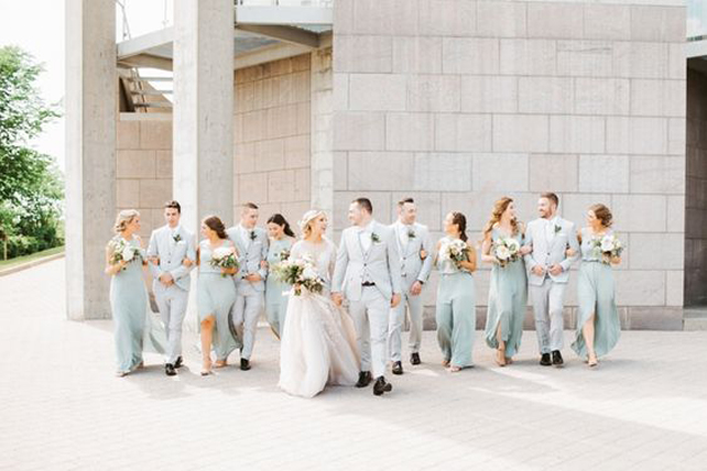 Топ-5 трендов платьев подружек невесты в 2023 году 