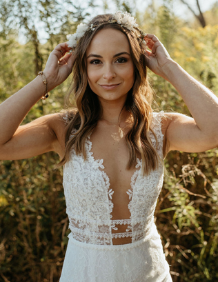 Свадебные прически на длинные волосы: тренды 2023 