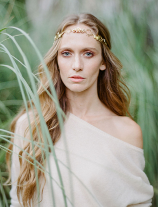 Свадебные прически на длинные волосы: тренды 2023 